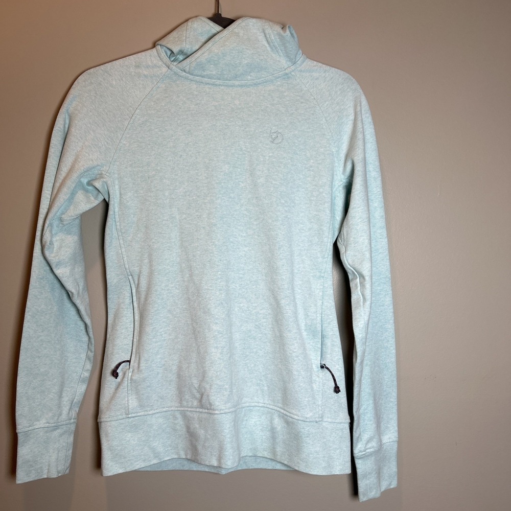 Fjallraven High Coast Hoodie Women's XS Aqua Color, outdoor hoodie, fitted - Picture 3 of 10